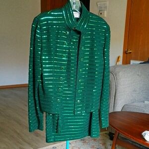 Elegant Emerald Green Skirt-Suit By St.John